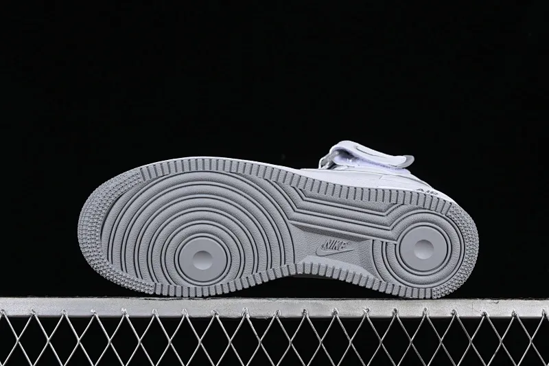 All categories Nk Air Force 1 Air Force series Nk Air Force 1 Mid Air Force mid-top Nk Air Force 1'07 Mid white gray Air Force One mid-top casual sneakers DV0806-100